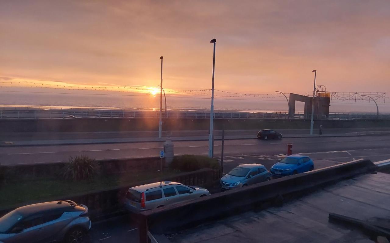 Hotel Ocean Bay Blackpool Exterior foto