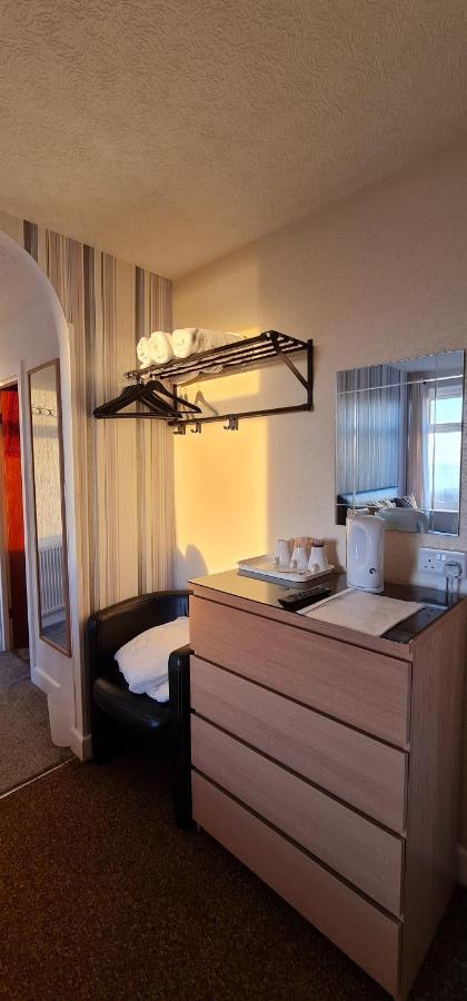 Hotel Ocean Bay Blackpool Exterior foto