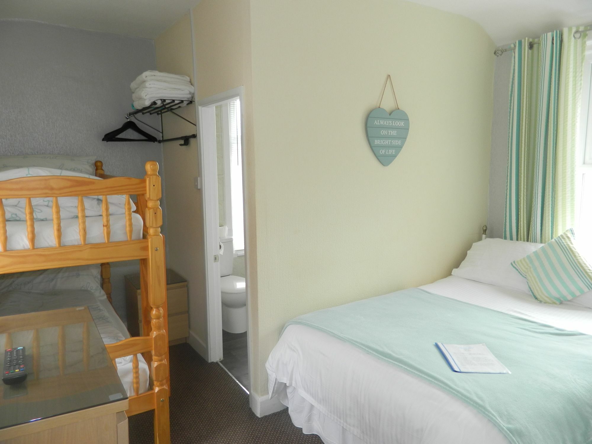 Hotel Ocean Bay Blackpool Exterior foto